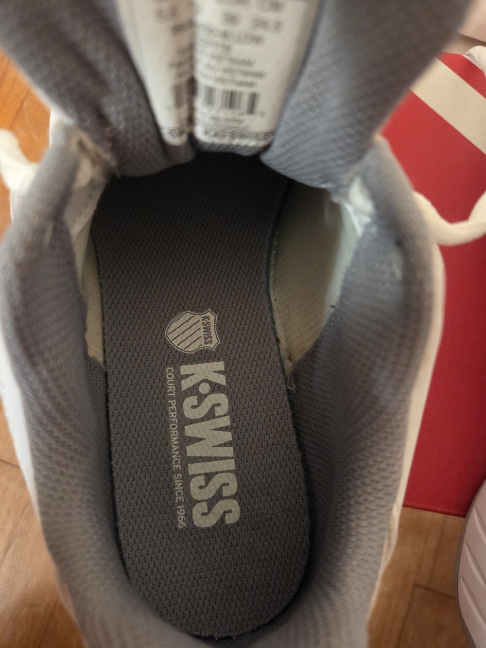 K-Swiss Women's Size 7.5 White and Gray Athletic Sneakers - Picture 5 of 8